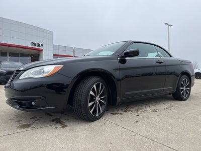 2011 Chrysler 200 S