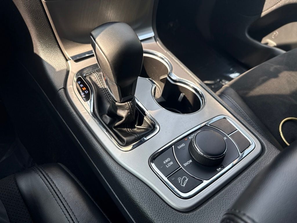 2022 Jeep Grand Cherokee Laredo X