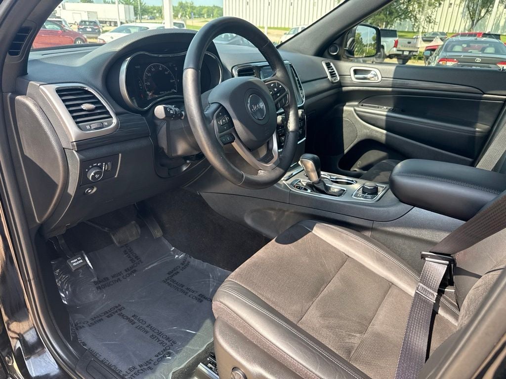 2022 Jeep Grand Cherokee Laredo X