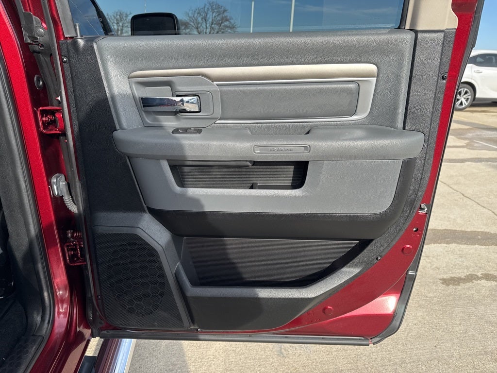 2016 RAM 1500 Big Horn