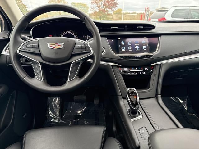 2017 Cadillac XT5 Premium Luxury