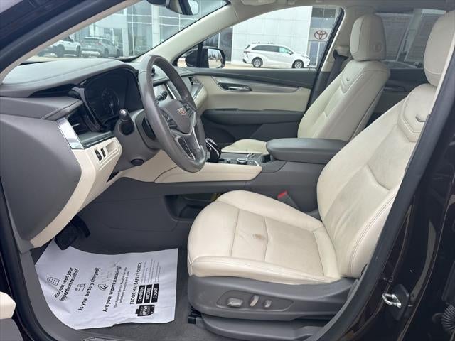 2020 Cadillac XT5 Premium Luxury