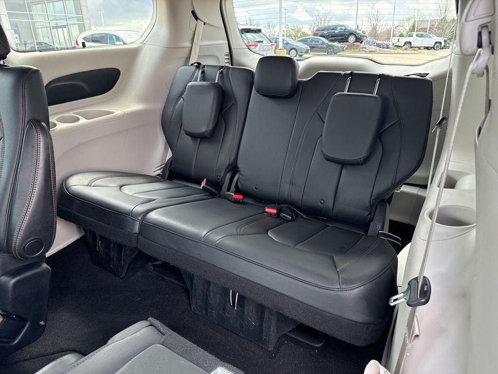 2017 Chrysler Pacifica Touring L