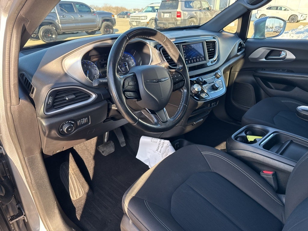 2020 Chrysler Pacifica Touring
