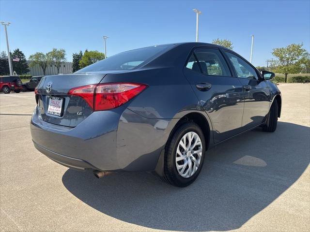 2017 Toyota COROLLA LE