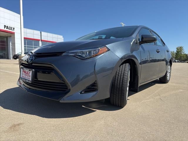 2017 Toyota COROLLA LE
