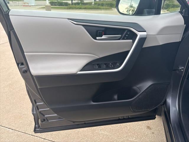 2025 Toyota RAV4 XLE Premium TOYOTA GOLD CERTIFIED