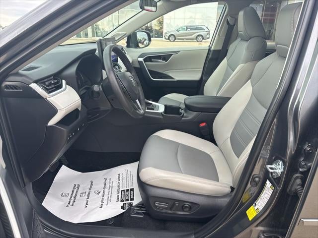 2025 Toyota RAV4 XLE Premium TOYOTA GOLD CERTIFIED