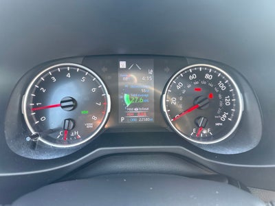 2022 Toyota RAV4 XLE Premium TOYOTA GOLD CERTIFIED