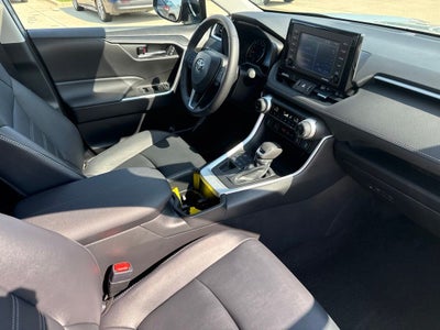 2022 Toyota RAV4 XLE Premium TOYOTA GOLD CERTIFIED