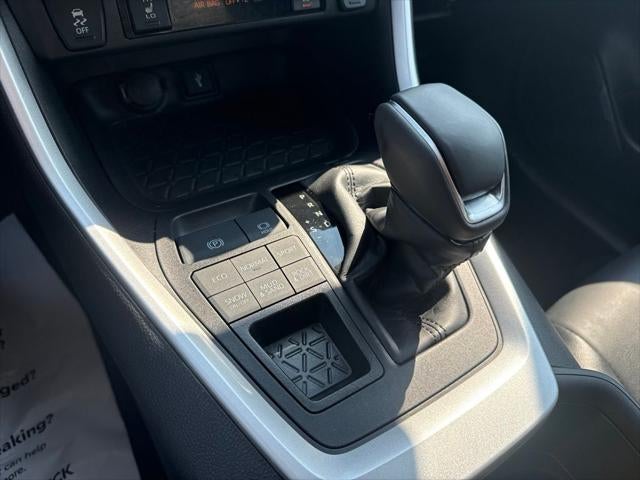 2022 Toyota RAV4 XLE Premium TOYOTA GOLD CERTIFIED