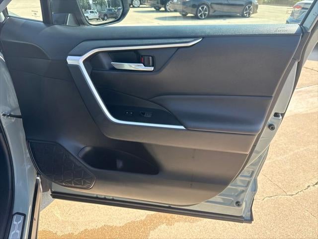 2022 Toyota RAV4 XLE Premium TOYOTA GOLD CERTIFIED