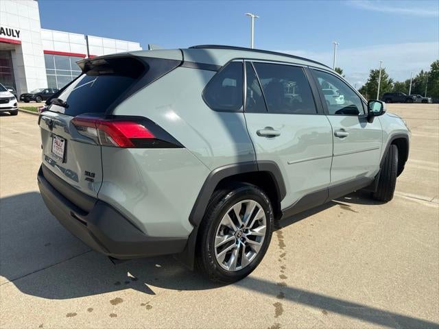2022 Toyota RAV4 XLE Premium TOYOTA GOLD CERTIFIED