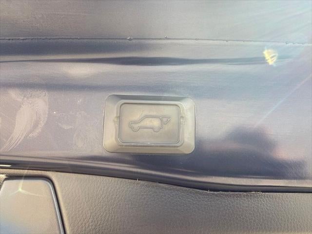 2023 Toyota RAV4 XLE Premium TOYOTA GOLD CERTIFIED