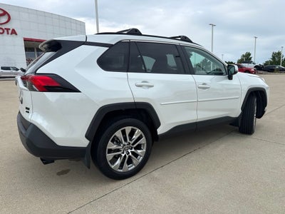 2025 Toyota RAV4 XLE Premium GOLD CERTIFIED