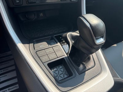 2025 Toyota RAV4 XLE Premium TOYOTA GOLD CERTIFIED