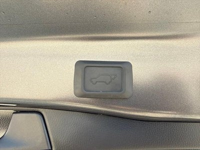 2025 Toyota RAV4 XLE Premium TOYOTA GOLD CERTIFIED