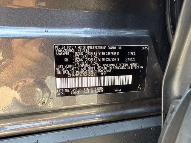 2025 Toyota RAV4 XLE Premium TOYOTA GOLD CERTIFIED