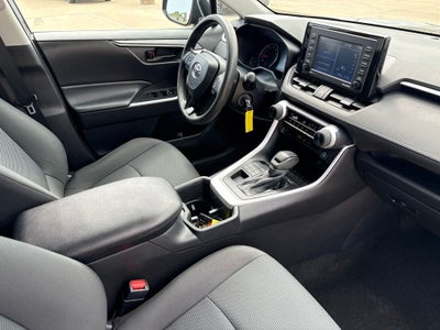 2022 Toyota RAV4 LE TOYOTA GOLD CERTIFIED