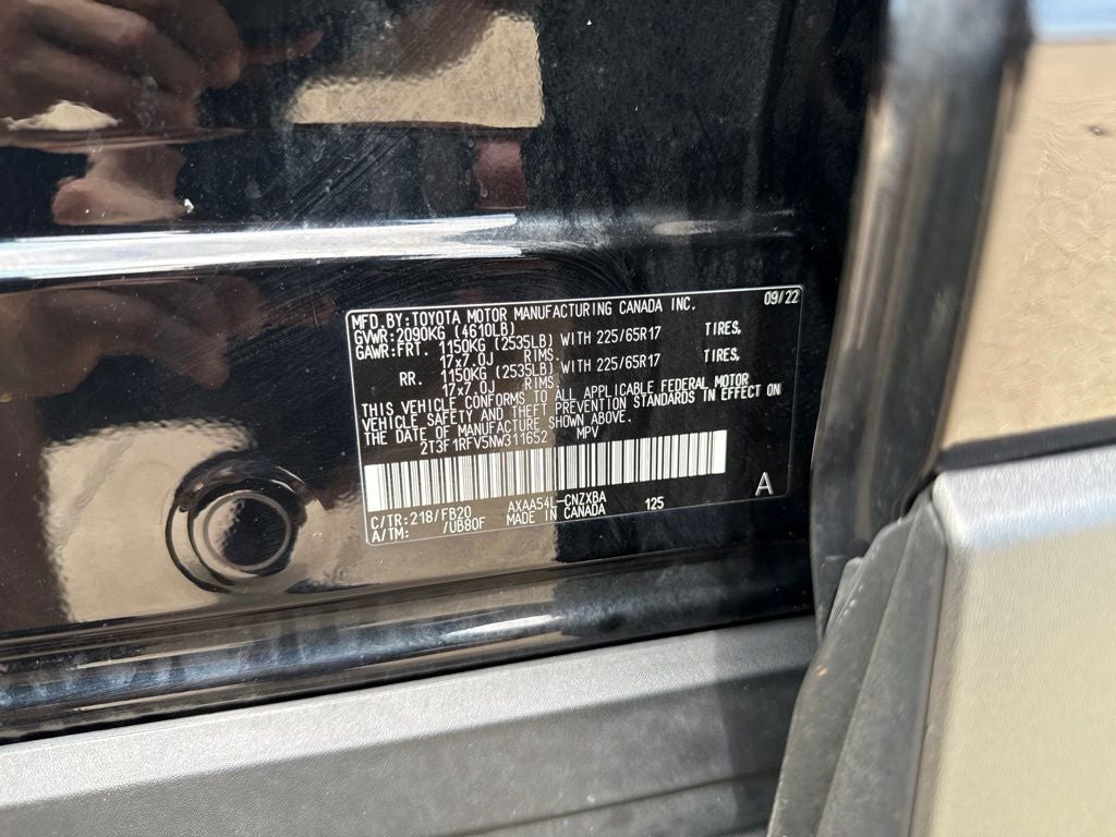 2022 Toyota RAV4 LE TOYOTA GOLD CERTIFIED