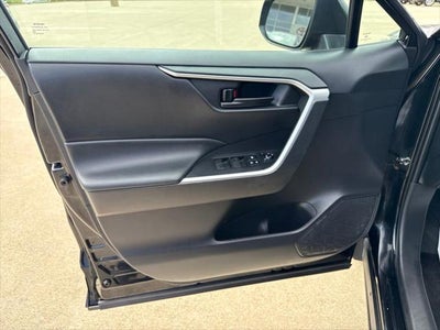 2022 Toyota RAV4 LE TOYOTA GOLD CERTIFIED