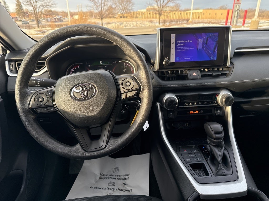 2024 Toyota RAV4 LE TOYOTA GOLD CERTIFIED