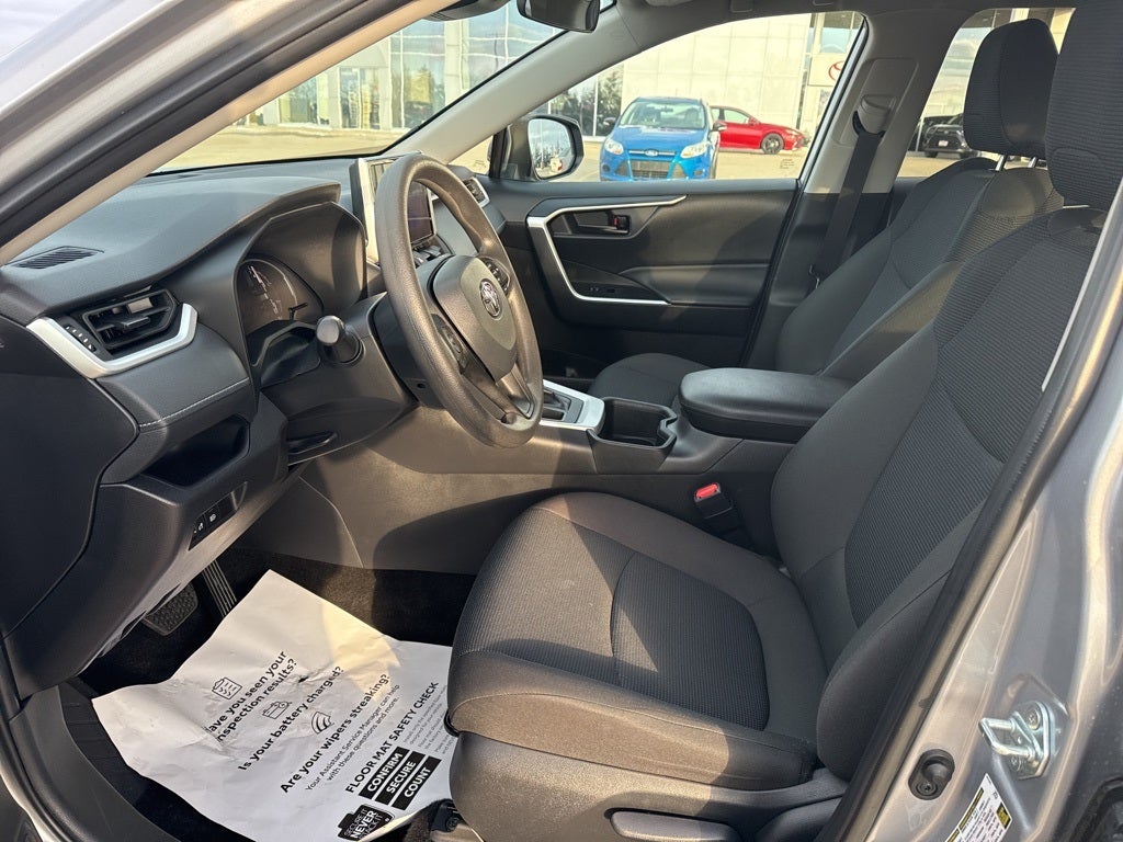 2024 Toyota RAV4 LE TOYOTA GOLD CERTIFIED