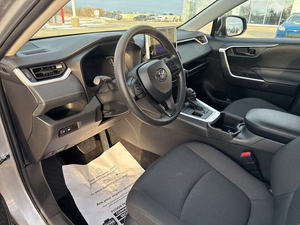 2024 Toyota RAV4 LE TOYOTA GOLD CERTIFIED