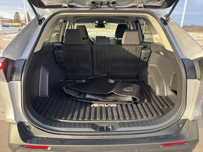 2024 Toyota RAV4 LE TOYOTA GOLD CERTIFIED