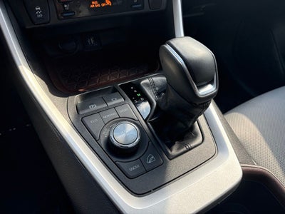 2024 Toyota RAV4 Limited TOYOTA GOLD CERTIFIED