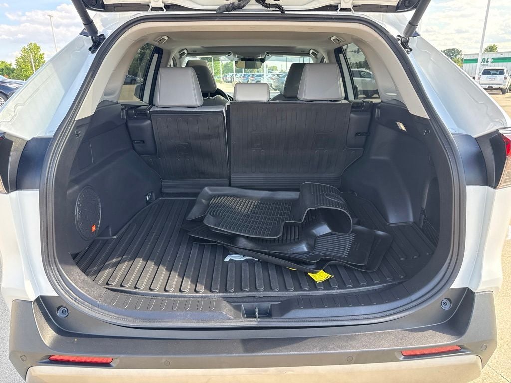 2024 Toyota RAV4 Limited TOYOTA GOLD CERTIFIED