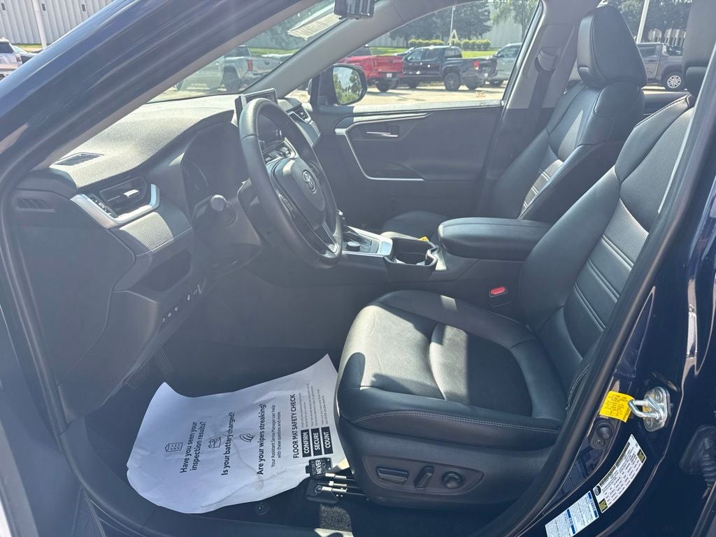 2019 Toyota RAV4 Limited TOYOTA SILVER CERTIFIED