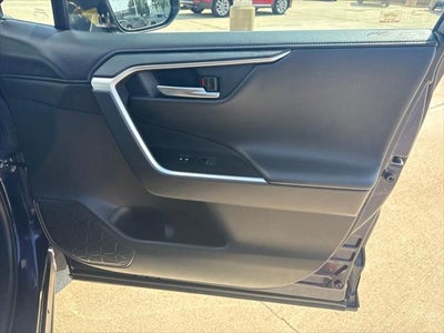 2019 Toyota RAV4 Limited TOYOTA SILVER CERTIFIED