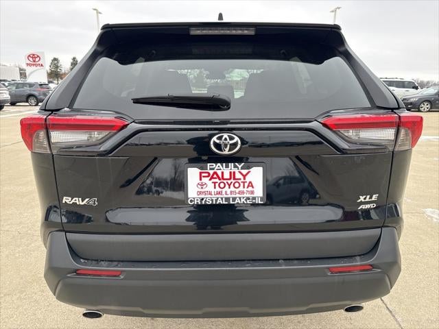 2020 Toyota RAV4 XLE