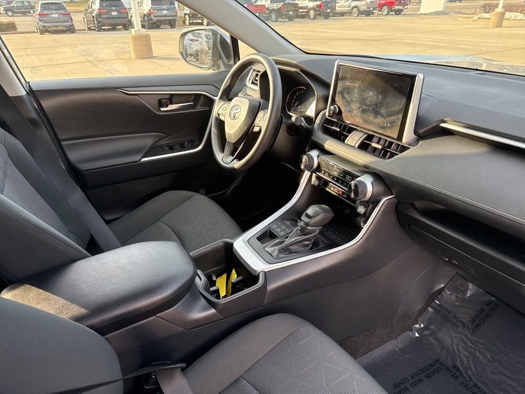 2024 Toyota RAV4 XLE TOYOTA GOLD CERTIFIED
