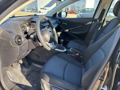 2017 Toyota YARIS iA Base