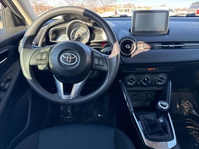 2017 Toyota YARIS iA Base