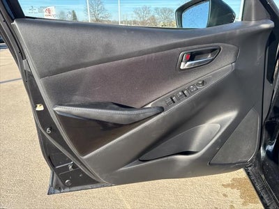 2017 Toyota YARIS iA Base