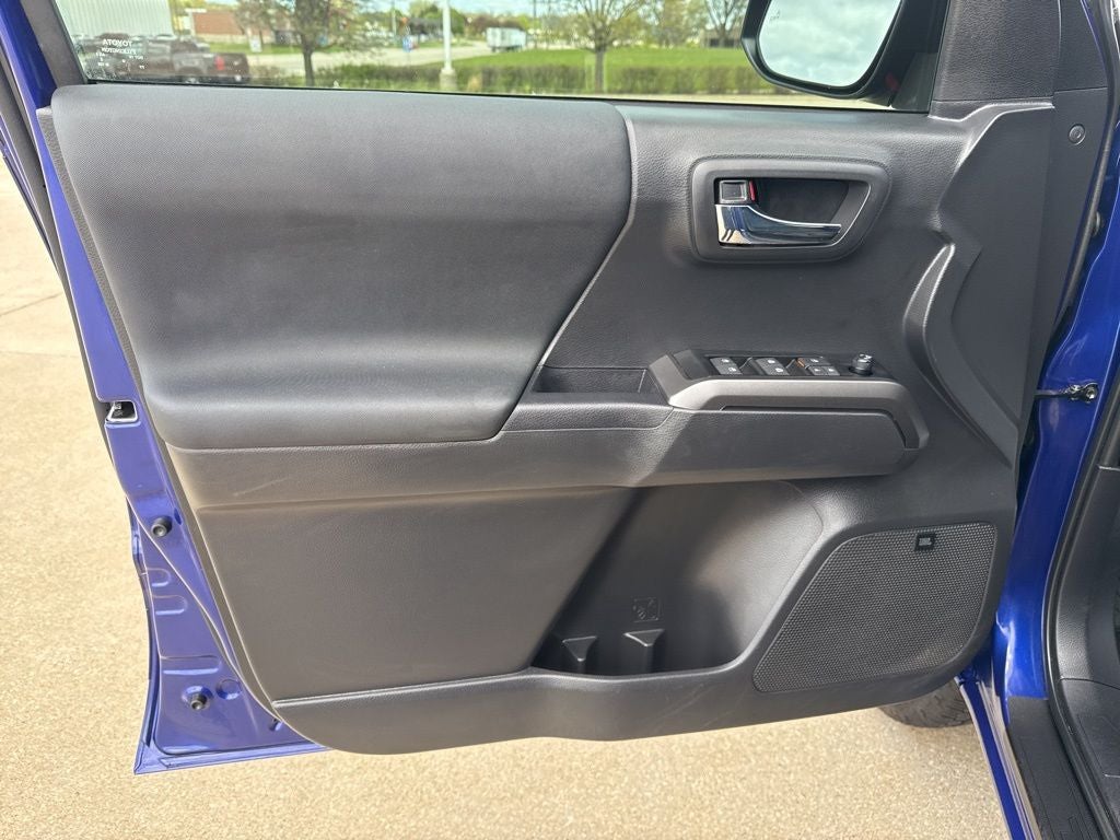 2023 Toyota TACOMA TRD OFFRD TRD Off-Road V6