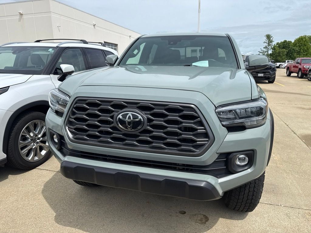 2023 Toyota Tacoma TRD Off-Road V6 TOYOTA GOLD CERTIFIED