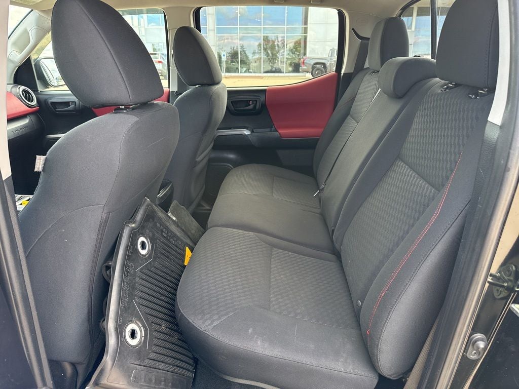 2020 Toyota TACOMA SR5 SR5 V6