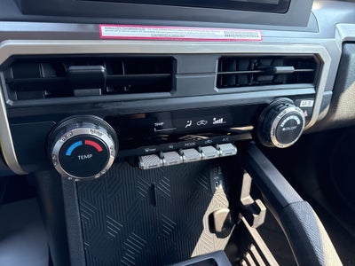 2024 Toyota TACOMA SR5 SR5 TOYOTA GOLD CERTIFIED