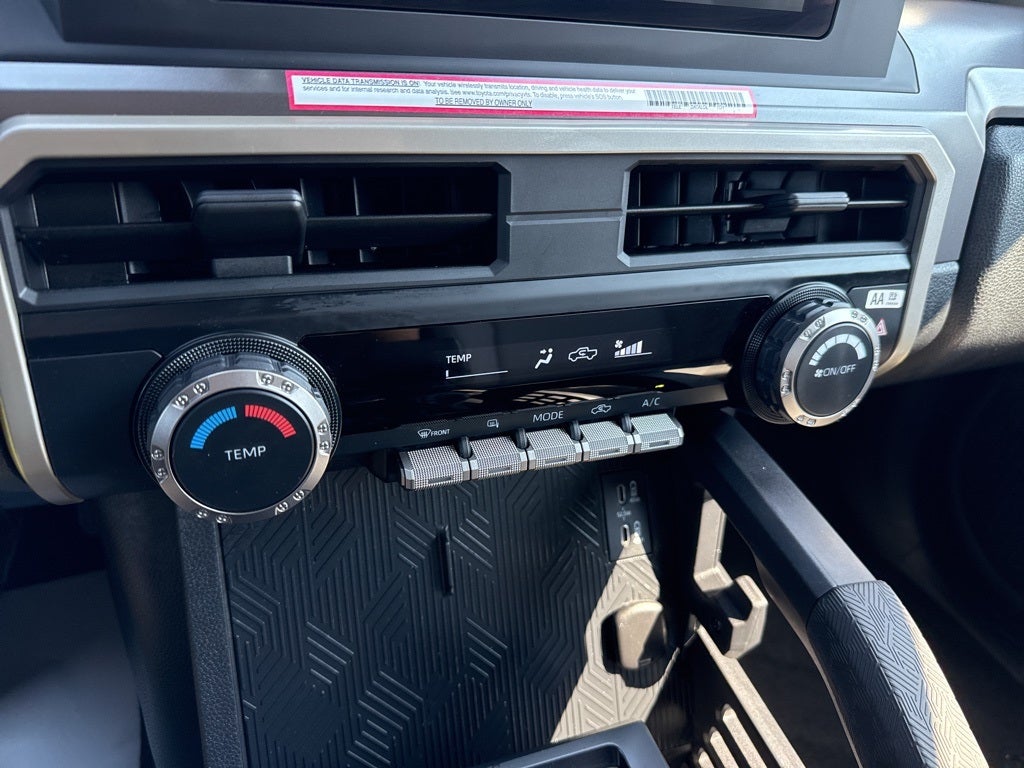 2024 Toyota TACOMA SR5 SR5 TOYOTA GOLD CERTIFIED