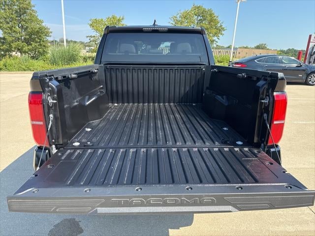 2024 Toyota TACOMA SR5 SR5 TOYOTA GOLD CERTIFIED