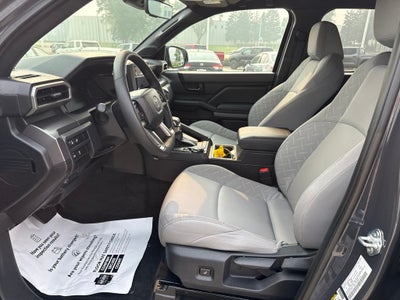 2025 Toyota Tacoma SR5 TOYOTA GOLD CERTIFIED