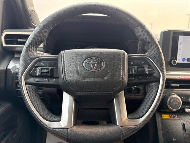 2025 Toyota Tacoma SR5 TOYOTA GOLD CERTIFIED