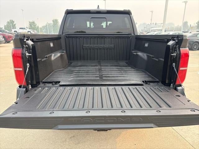 2025 Toyota Tacoma SR5 TOYOTA GOLD CERTIFIED
