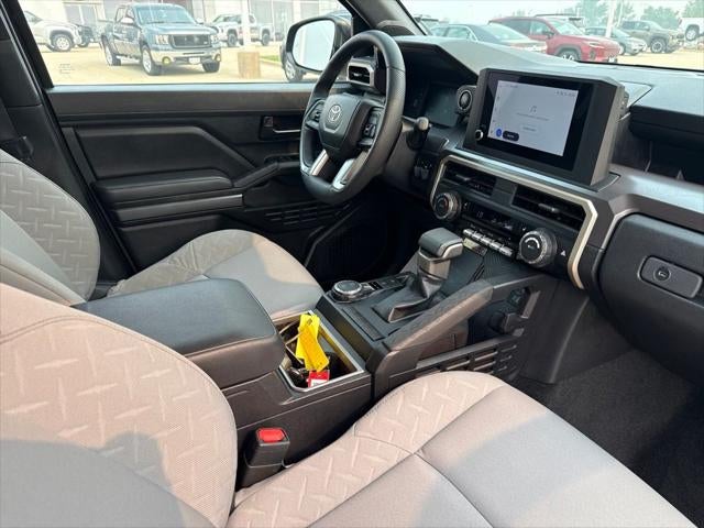 2025 Toyota Tacoma SR5 TOYOTA GOLD CERTIFIED
