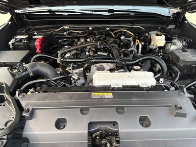 2025 Toyota Tacoma SR5 TOYOTA GOLD CERTIFIED