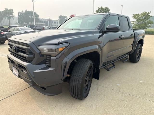 2025 Toyota Tacoma SR5 TOYOTA GOLD CERTIFIED